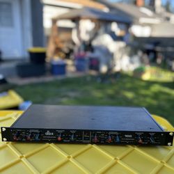 DBX 166 Vintage 2-Channel Stereo Compressor/Limiter Audio Dynamics