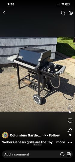 Parrilla  Weber. For sale. $65 aquí local.
