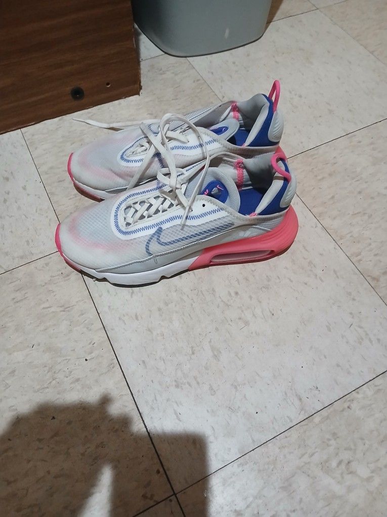Women Nike Air Max Size 9.5