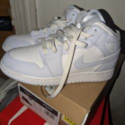Jordan AJ 1 Fund Mid