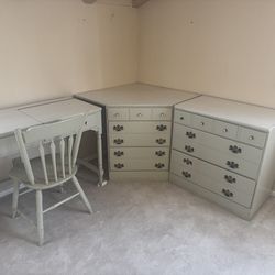 Three Piece Ethan Allen Vanity & Dressers
