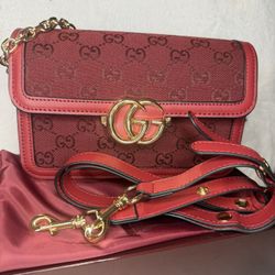 *VALENTINES* GUCCI RED BAG 