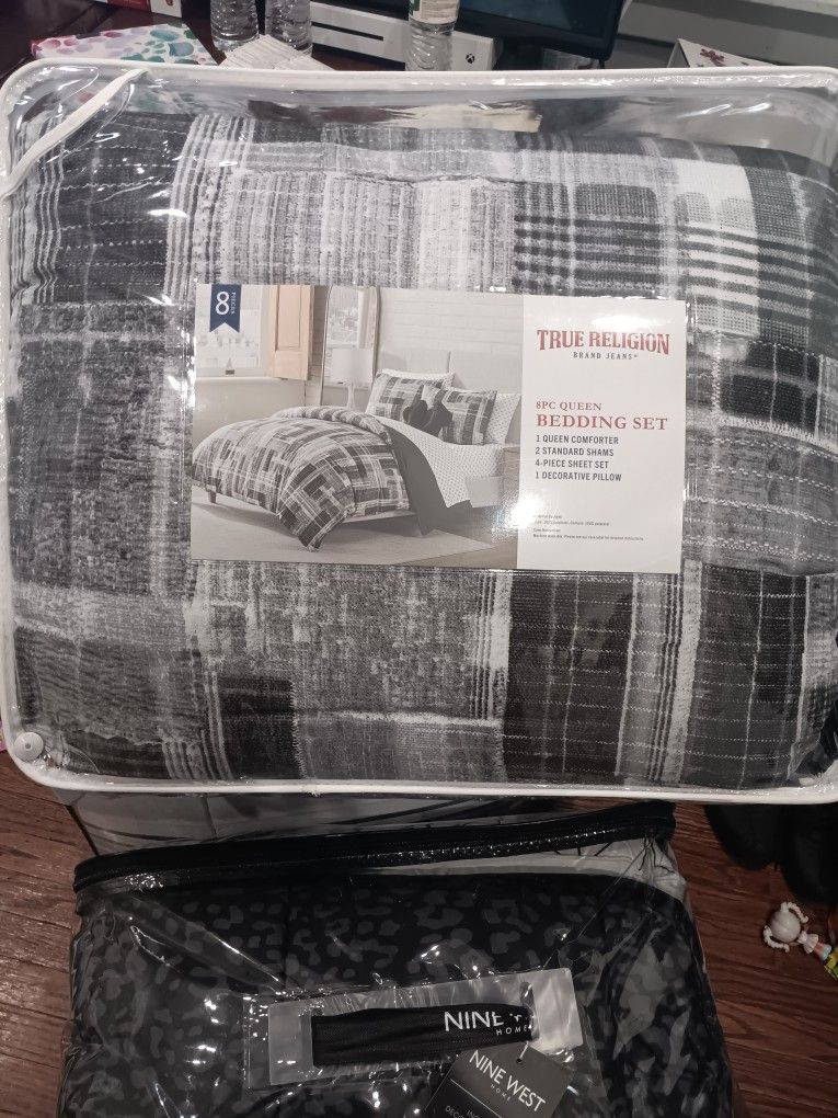 True Religion Comforter Set