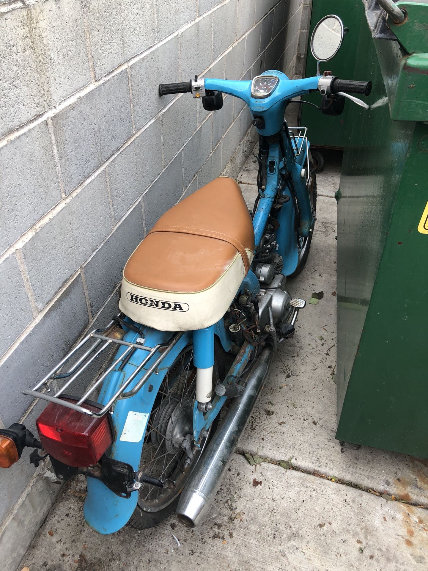 Honda c70 scooter