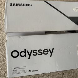 32 in curved gaming monitor