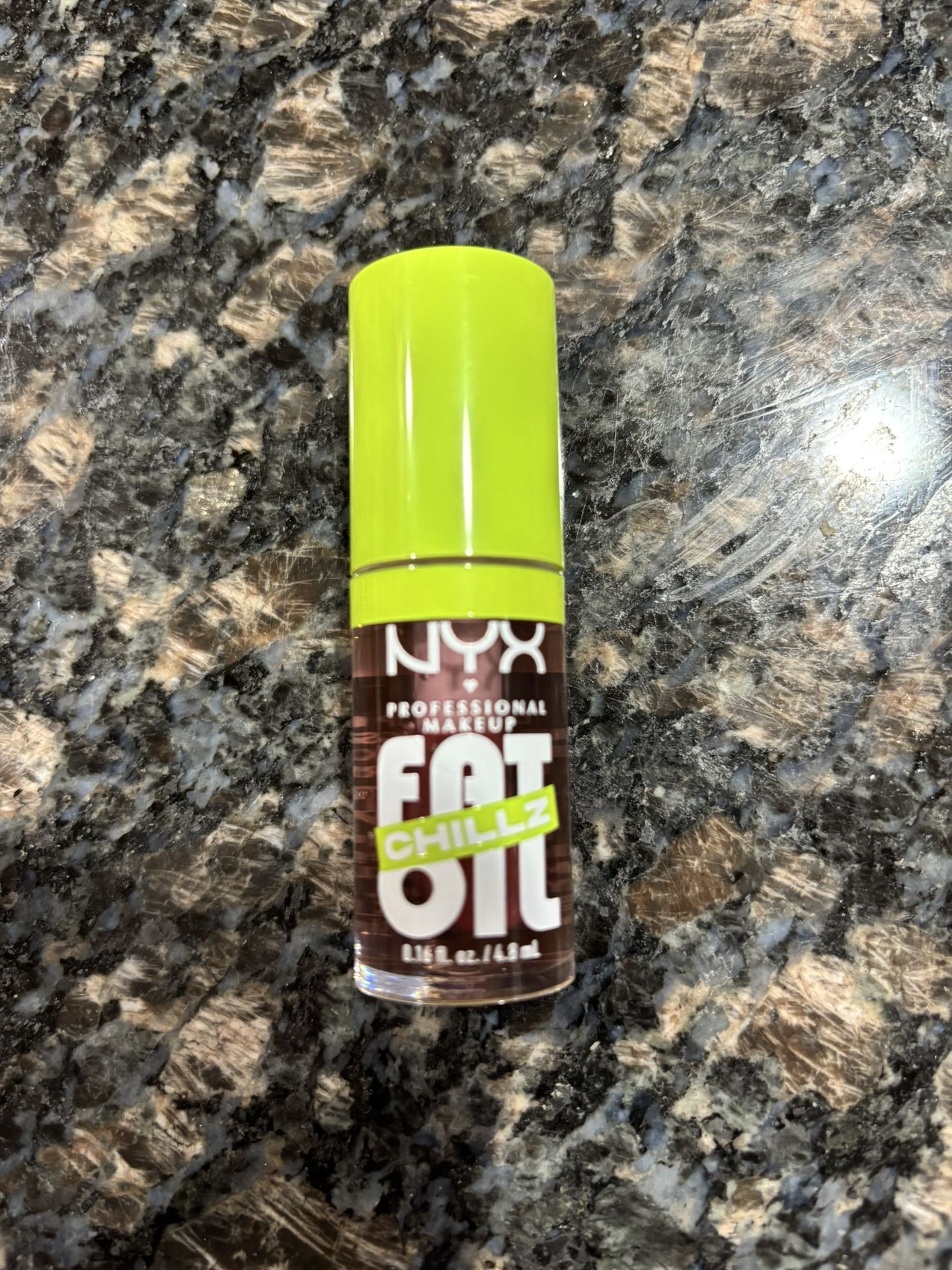NEW NYX PROFESSIONAL FAT OIL LIP DRIP CHILLZ COOLING LIP OIL IN STRAWBERRY SLUSH $5!