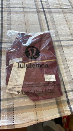Dark red lululemon size 4