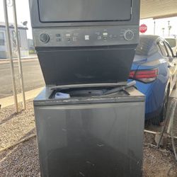 Kenmore Washer dryer 