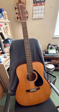 Yamaha F36P Acoustic Guitar