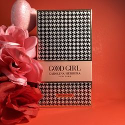Good Girl Tweed Talk Perfume