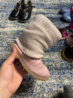 Girl boots