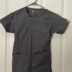 Wonder Wink Gray Scrubs Top And Bottom Size XS
