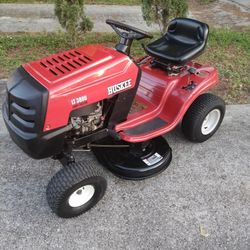 Huskee 38" Riding Lawnmower Fully Serviced With New Blades $950 