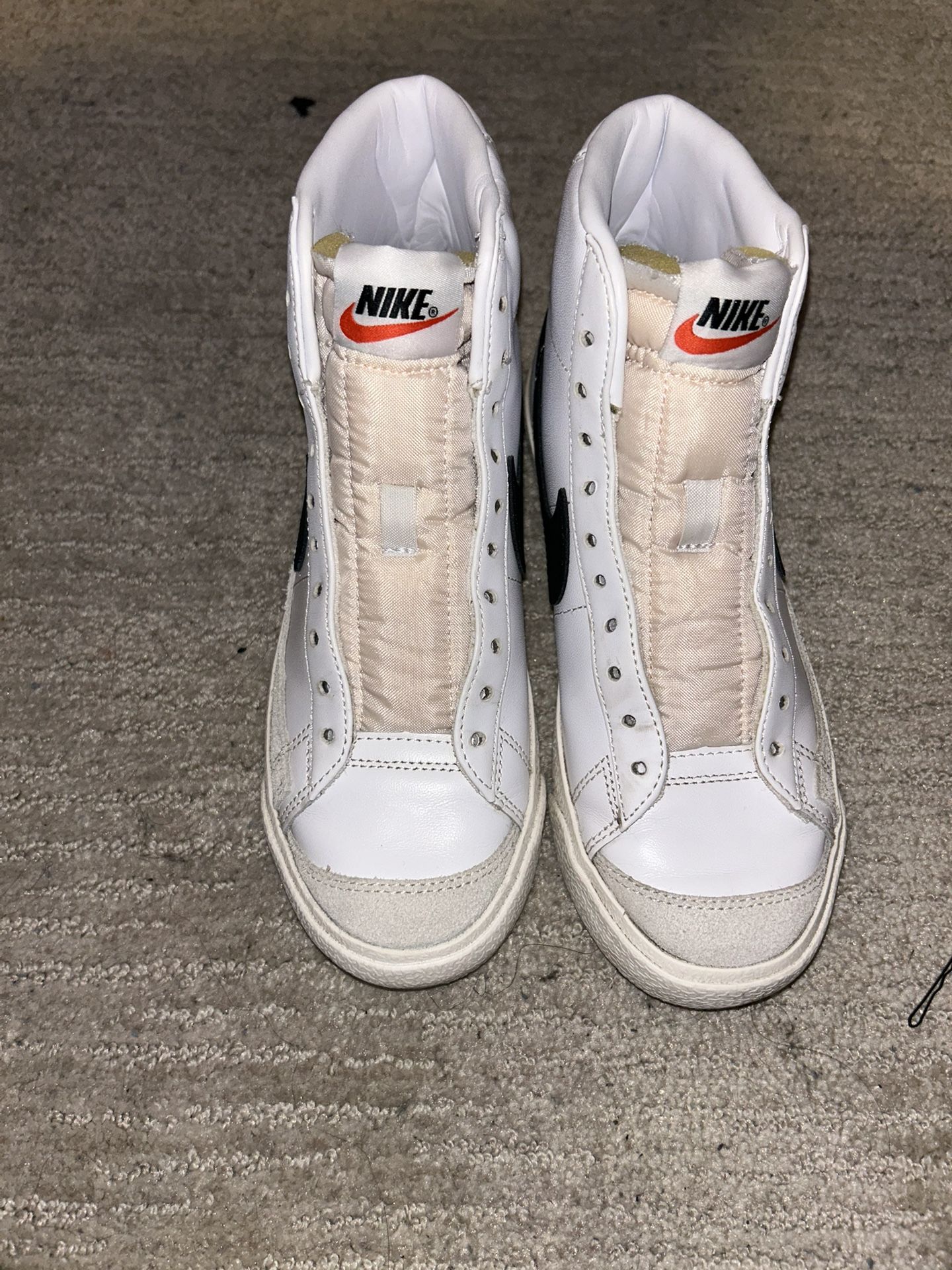 * Christmas Special * Nike Shoes 