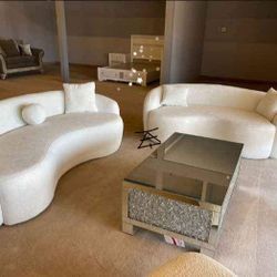 Isabella White Upholstered Living Room Set
Coaster$10 Down Payment And Financing Available