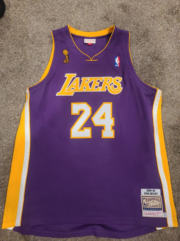 Kobe Bryant Jersey Size 2xl 