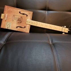 Cigar Box Toy Guitar