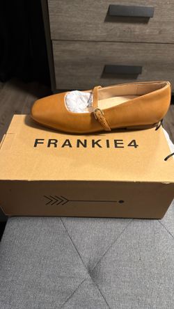 Hepburn Mary Jane Flat de la marca FRANKIE4