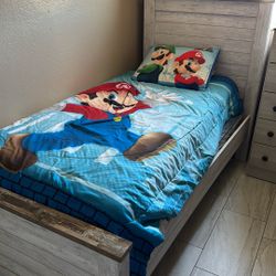 Twin Beds 