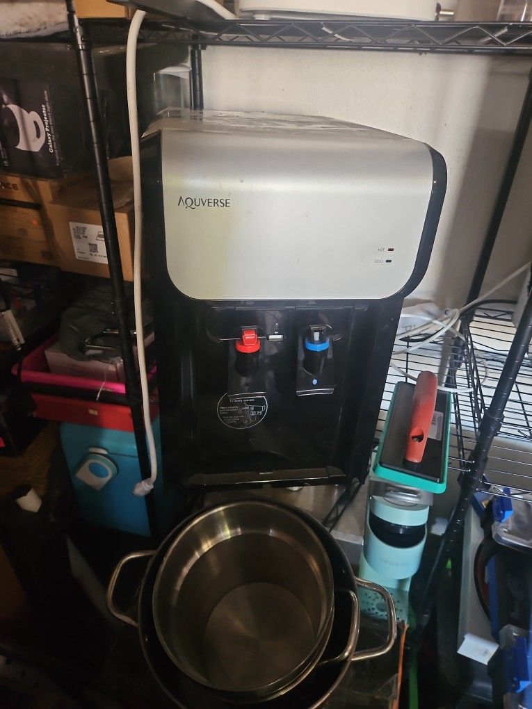 AQUVERSE WATER DISPENSER HOT&COLD