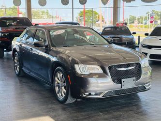 2021 Chrysler 300