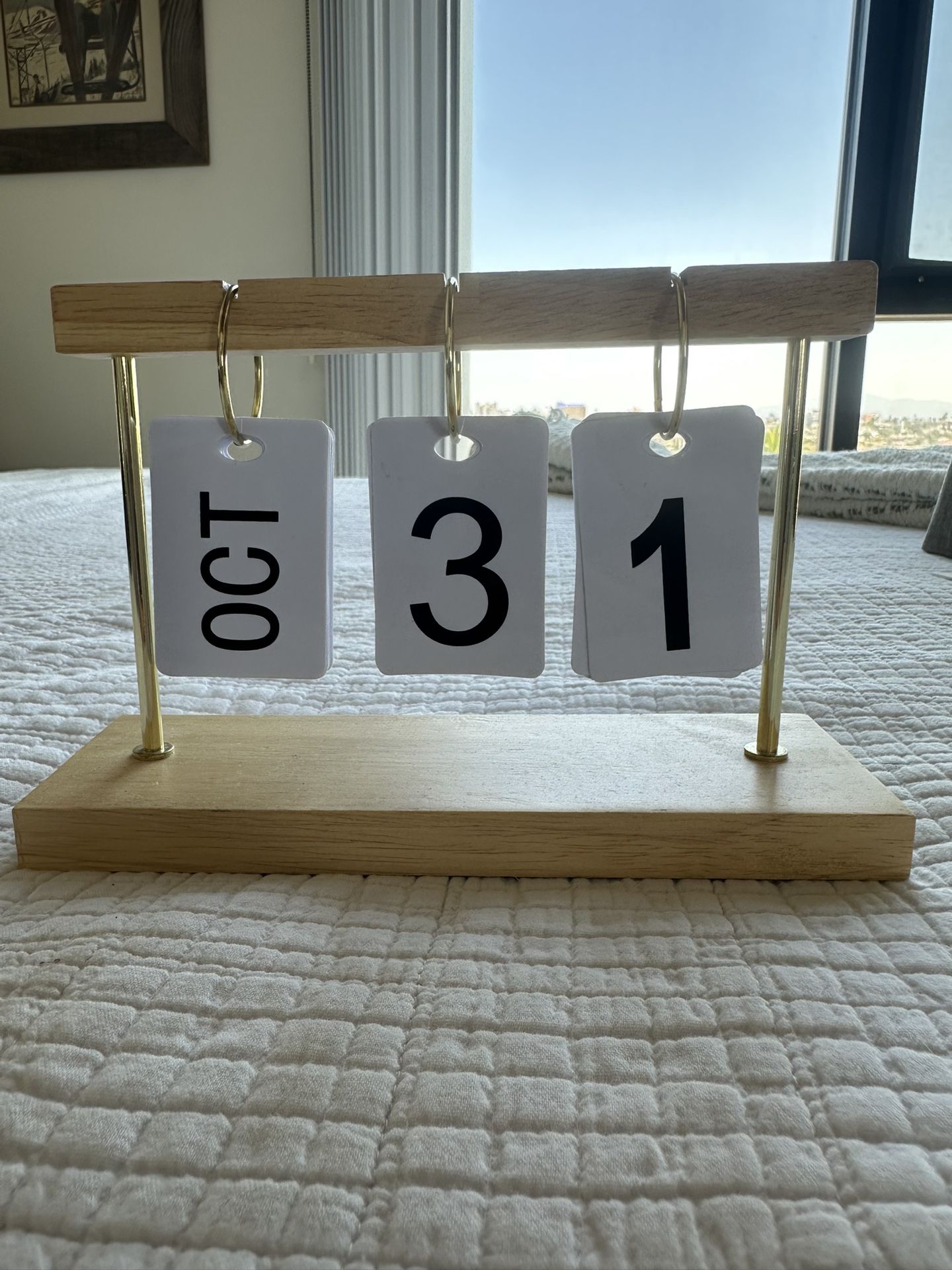 Standing Calendar