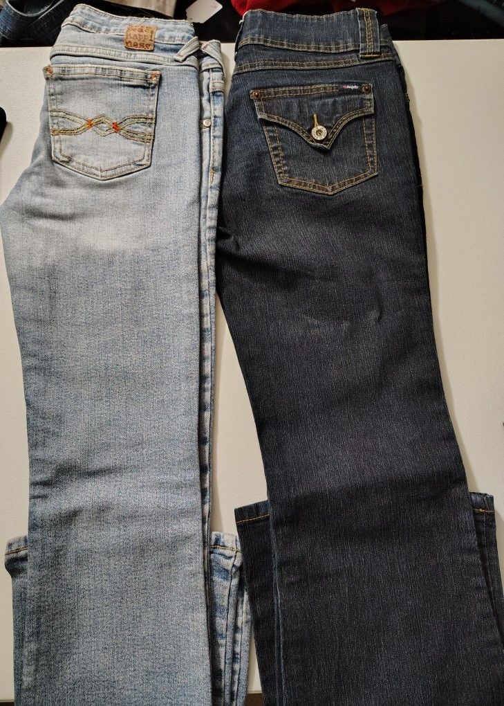 Jeans Pants Dresses  Hats Shoes Clothing Womens Girls Mens Winter Vintage Designer 