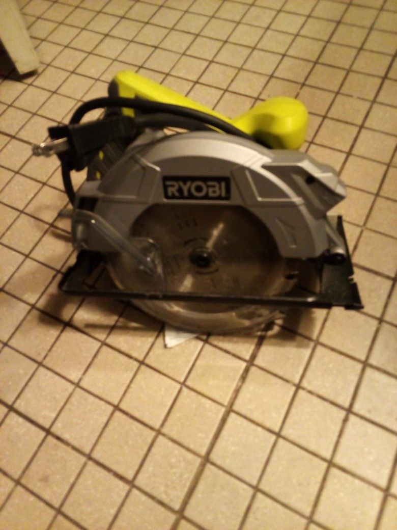 Ryobi Skill Saw