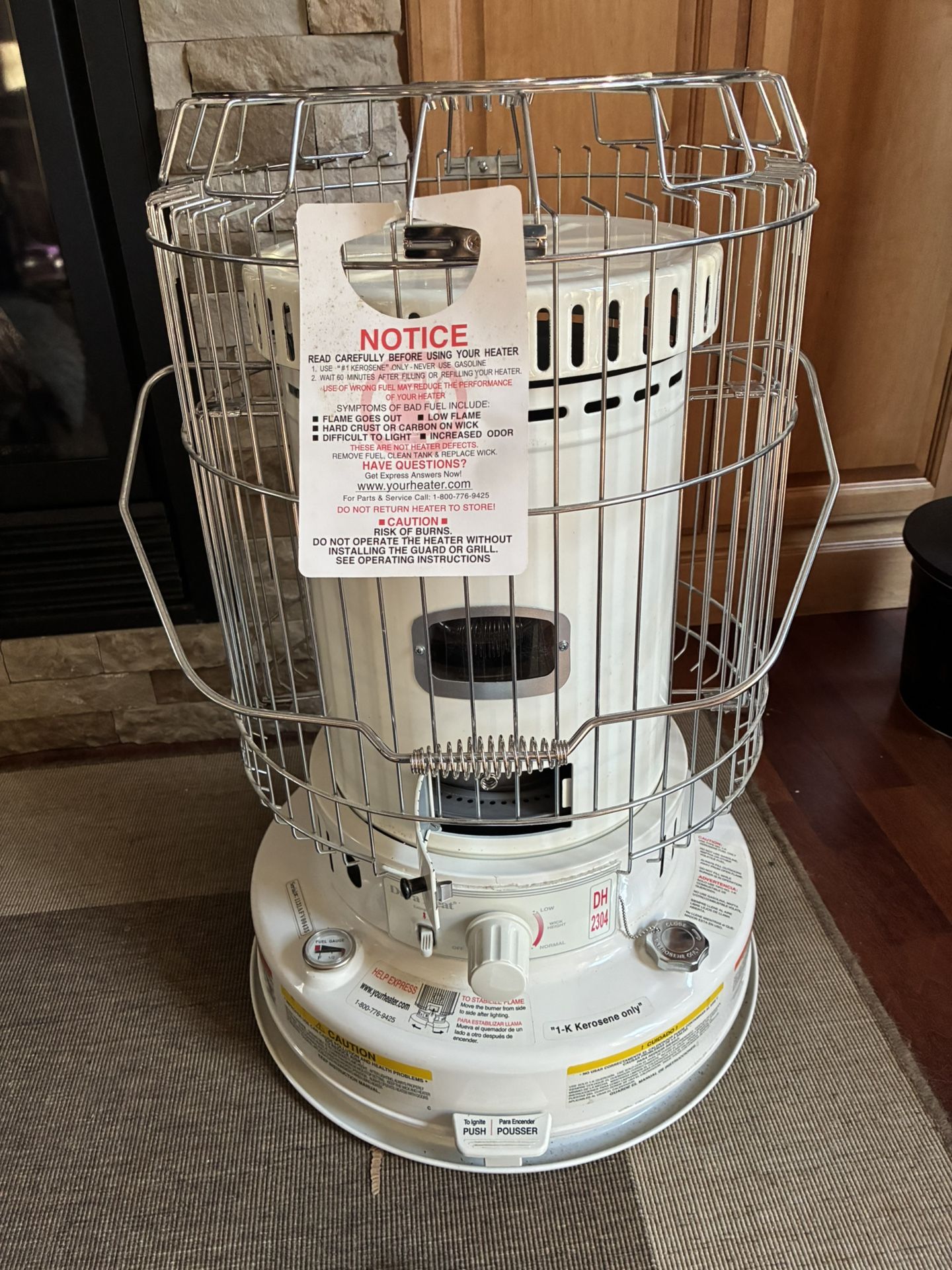 Portable Kerosene Heater Dora Heat Model DH 2304