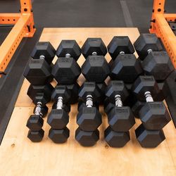 Dumbbell Set New!!! 10lbs-50lbs 