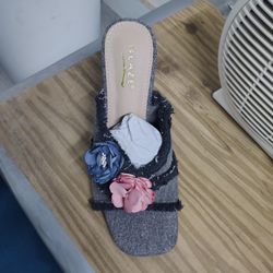 Viendo Estas Zapatillas