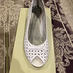 Open Towed White Shoes 