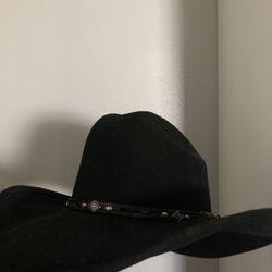 Shapeable hat