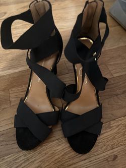 Jessica Simpson black heels