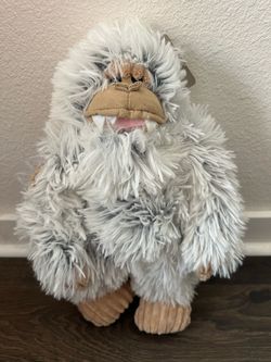 Tall Tails Yeti Plush Dog Toy 14” Tall – Soft Squeaker Toy brand new