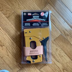 Bostitch PowerCrown Stapler W/Holder New