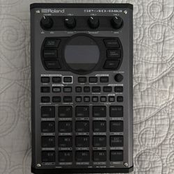 Roland 404 MKII