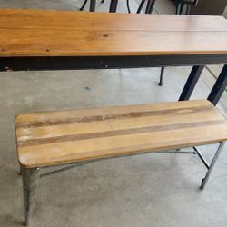 Entry Table With Bench 