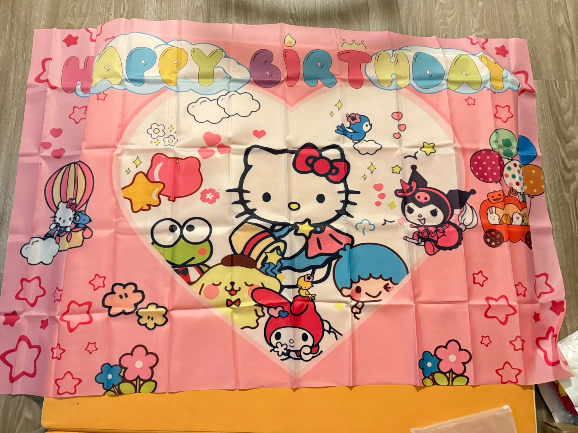 Hello Kitty Back Drop And Party Decor 