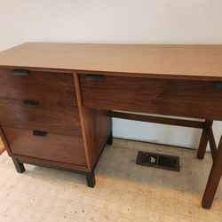 Mid Century Krohler Desk 