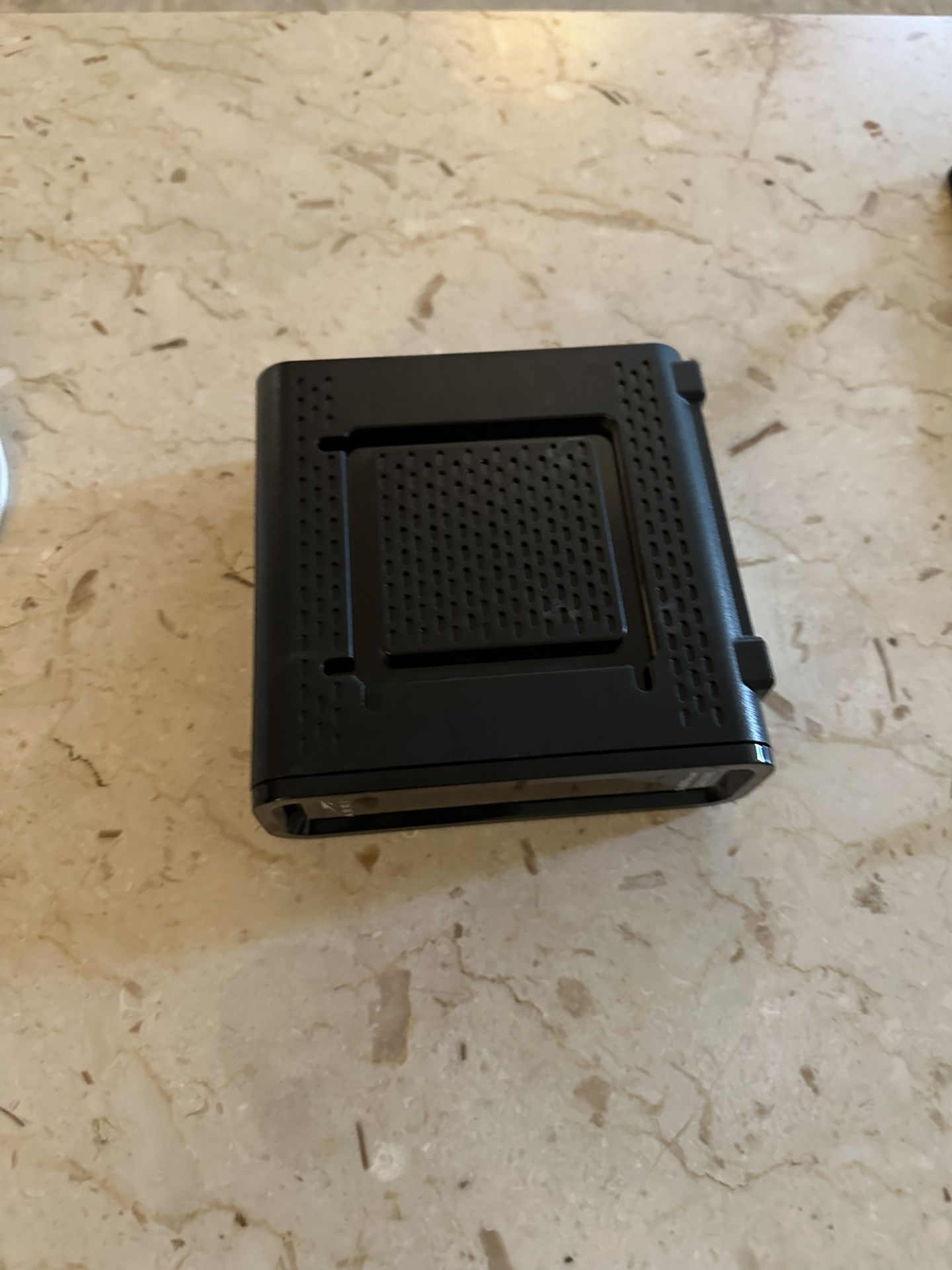 Arris Surfboard modem