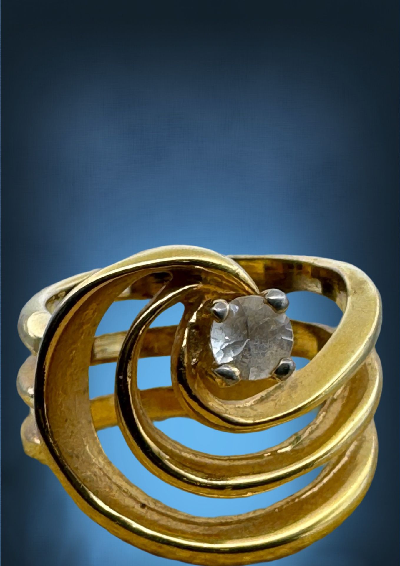 Women's Vintage 18K HGE Modernist Triple Swirl Faux Diamond Ring - Size 6