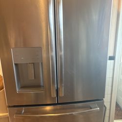 Must Sell TODAY GE® ENERGY STAR® 25.6 CU. FT. FRENCH-DOOR REFRIGERATOR