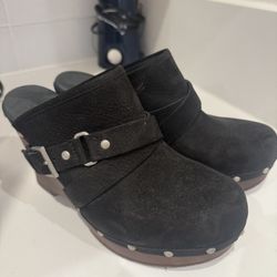 Ugg Black Suede Clog Size 8