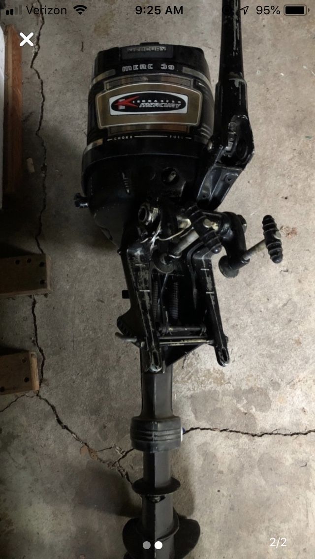 Outboard motor 3.9 Merc  Good Condition