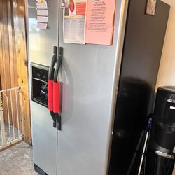 Kenmore Fridge And Stove 