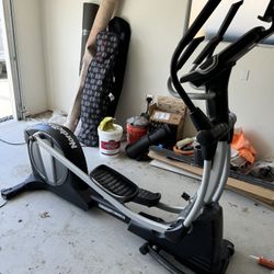 Elliptical Nordictrac