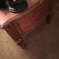 Executive desk solid wood very good condition super heavy comes with chair and the cabinets behind it