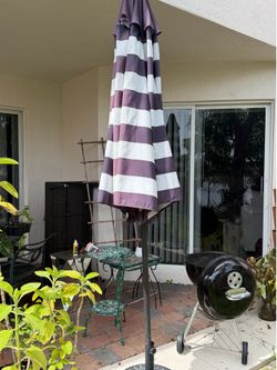 Umbrella for sale in good condition