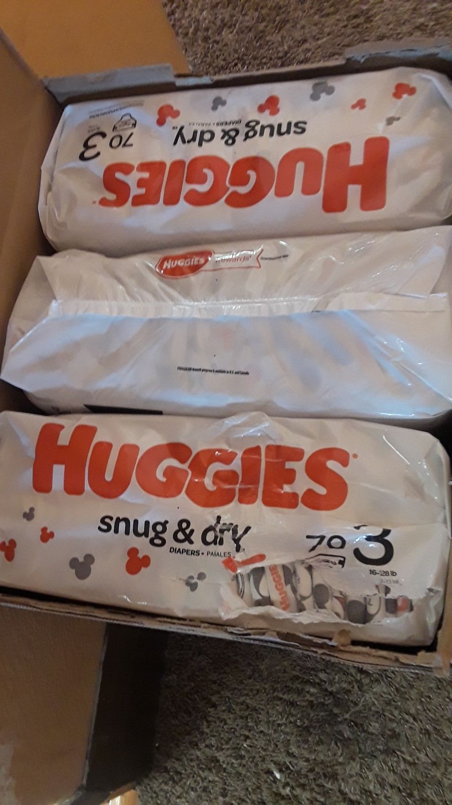 Huggies size 3 diapers 210 count